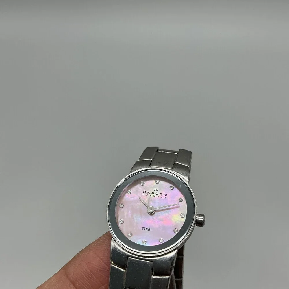 Skagen Womens Watch 22mm Pink MOP Dial Stainless Crystals New Battery 6